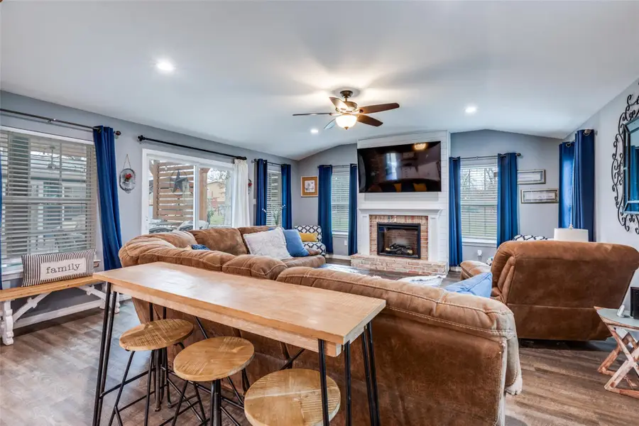 168 Still Forest Dr, Cedar Creek, TX 78612 - Image #2