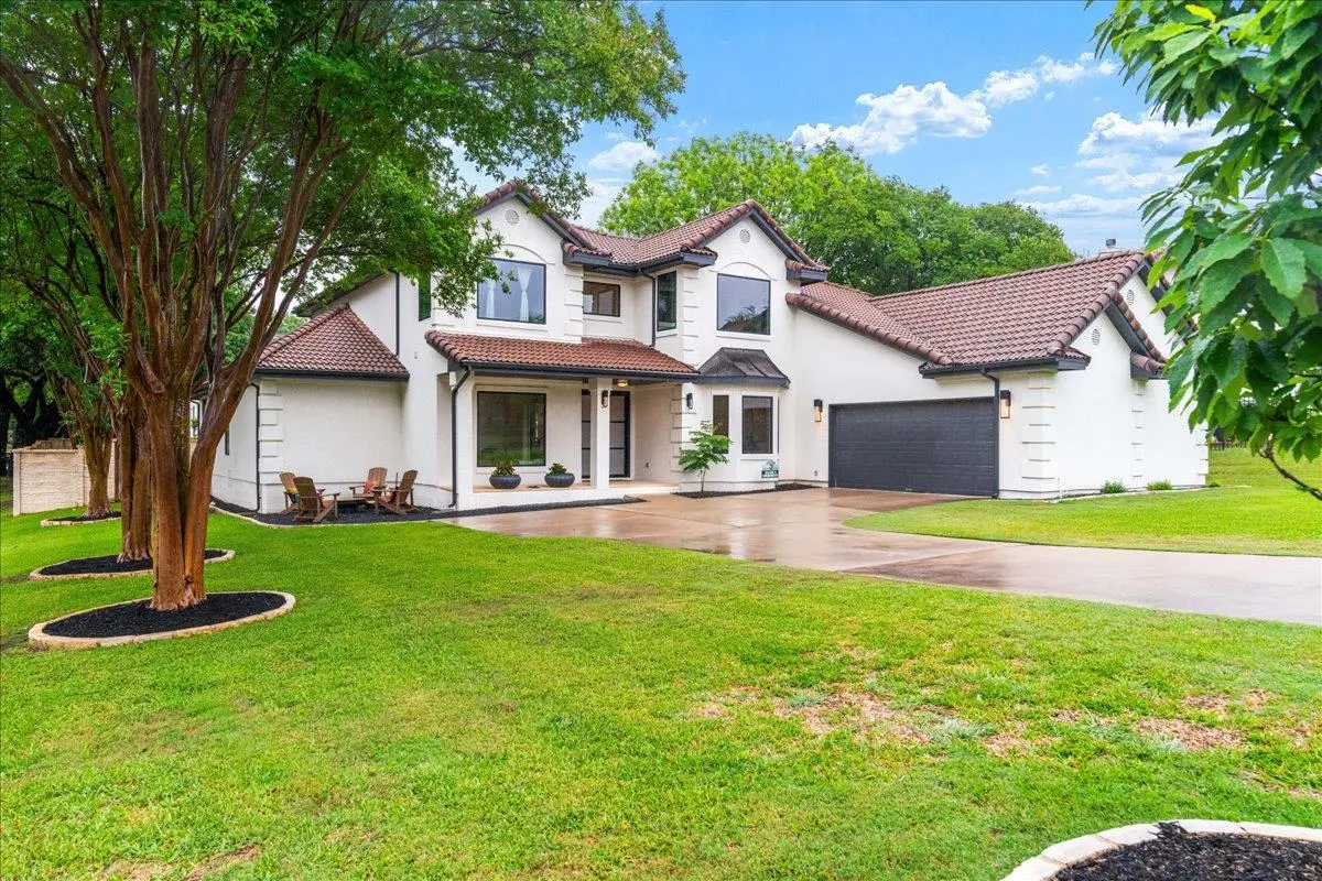 28 Lost Meadow Trl, The Hills, TX 78738 - #1