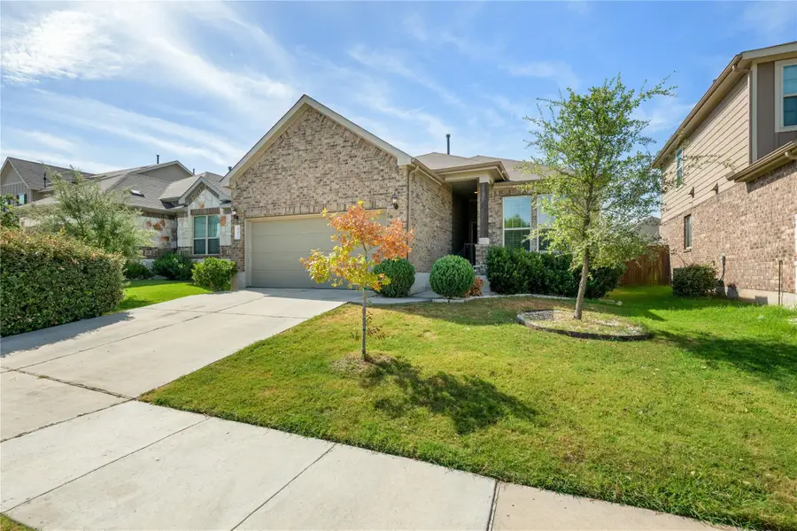 401 Duroc Dr, Hutto, TX 78634 - #2