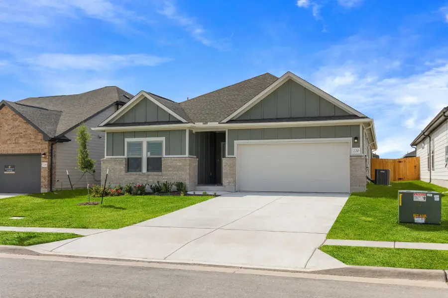 220 Lazy Lizzy Rd, Jarrell, TX 76537 - Image #2