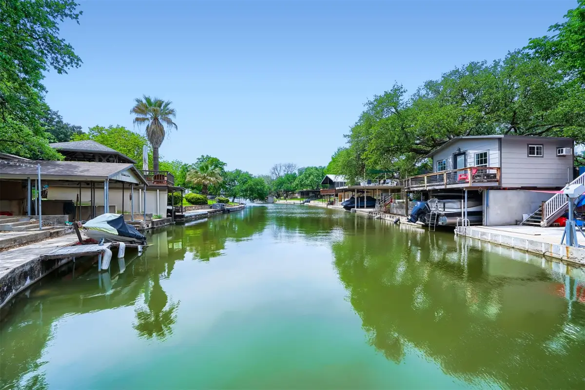 1406 Highland Dr, Marble Falls, TX 78654 - #1