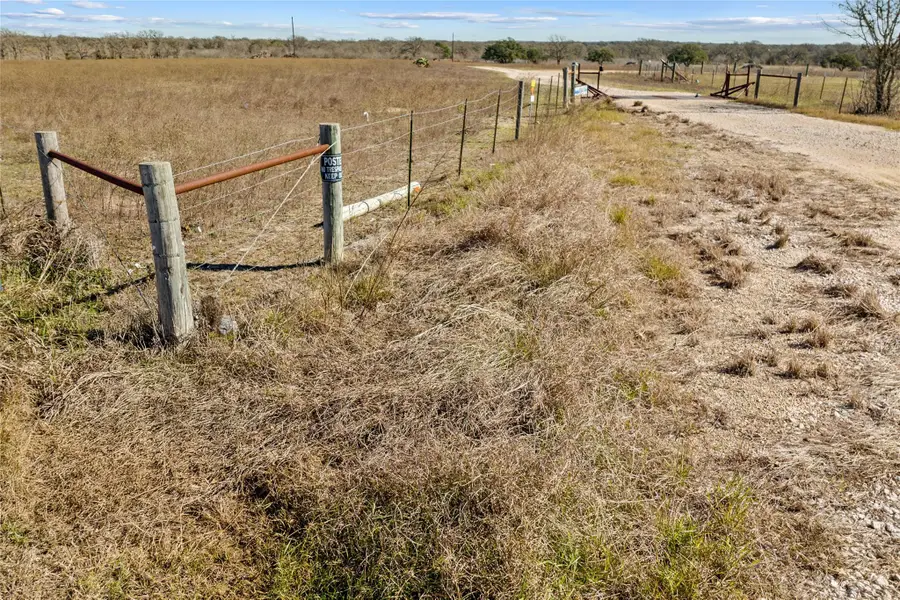 2494 County Road 118, Giddings, TX 78942 - Image #3