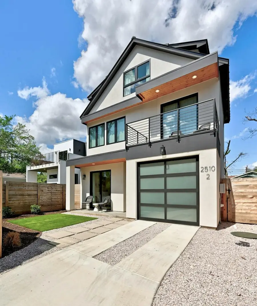2510 E 4th St #2, Austin, TX 78702 - #2