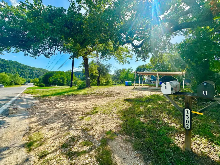 1302 S Quinlan Park Rd, Austin, TX 78732 - #2