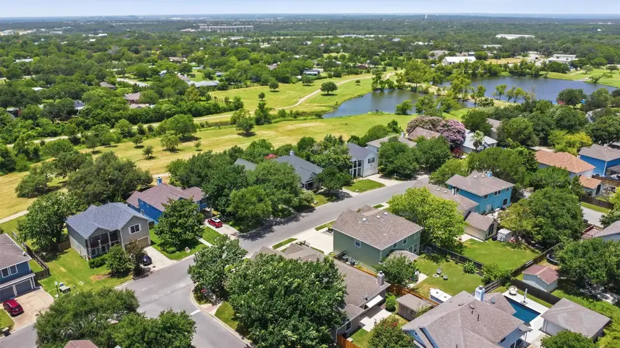 485 Faircrest Dr, Buda, TX 78610 - #2