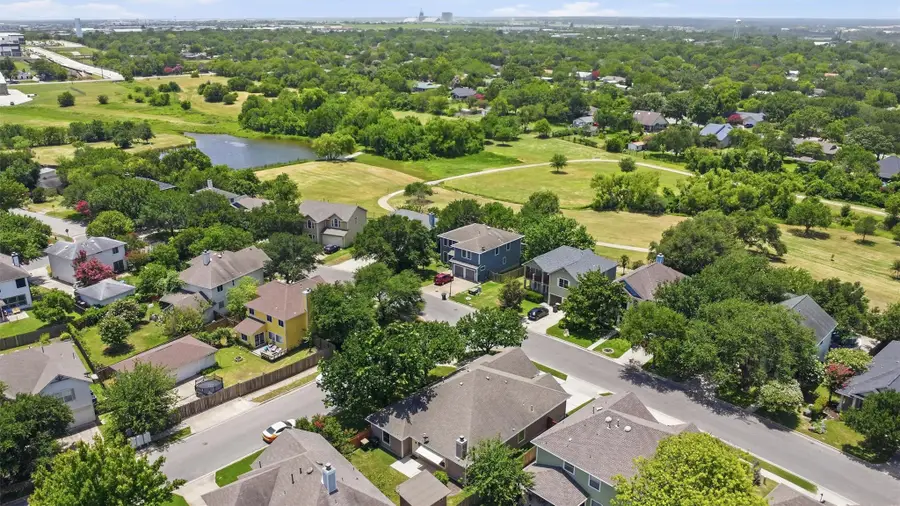 485 Faircrest Dr, Buda, TX 78610 - #3