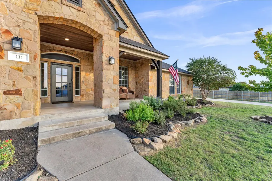 111 Natalies Pt, Burnet, TX 78611 - #2