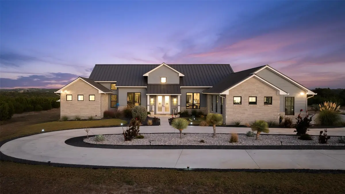 205 S Flat Rock Way, Johnson City, TX 78636 - Image #1