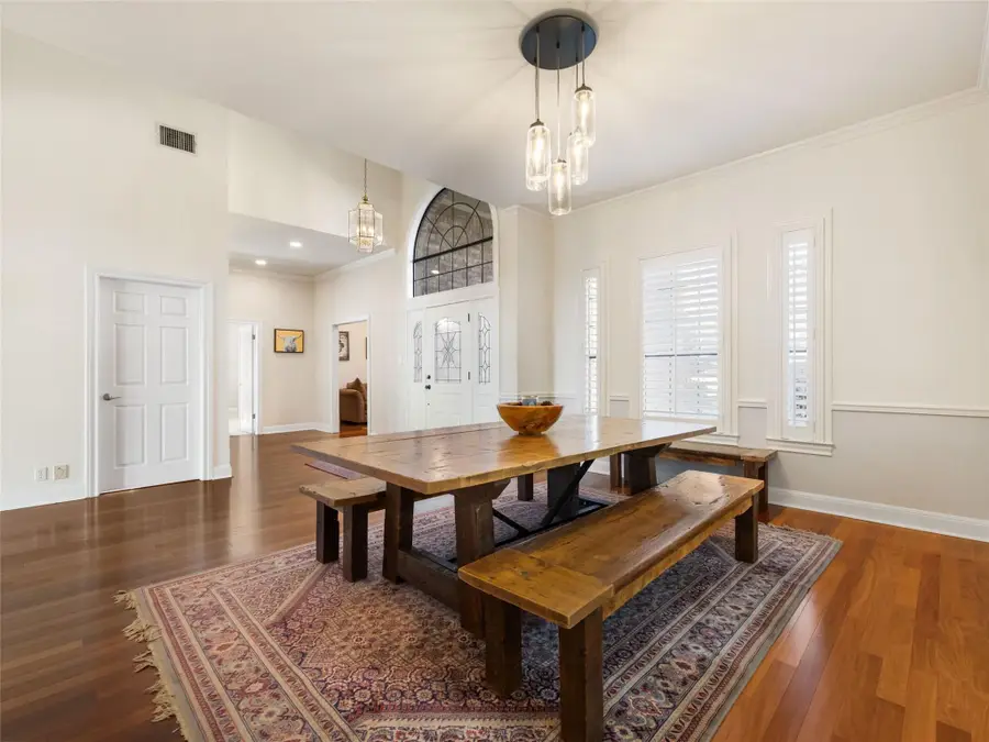 9009 Bell Mountain Dr, Austin, TX 78730 - #3