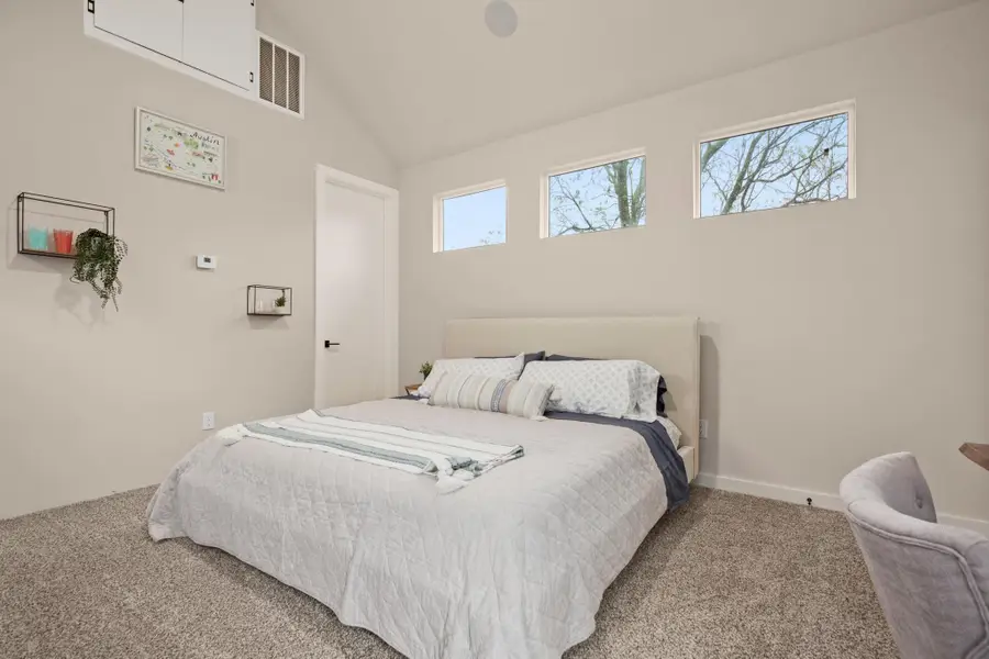 1105 S Meadows Dr, Austin, TX 78758 - #2