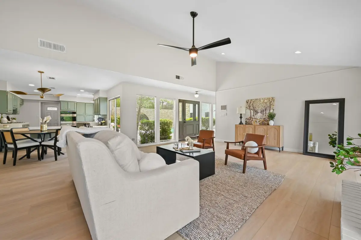 926 Lakeway Dr, Lakeway, TX 78734 - #1