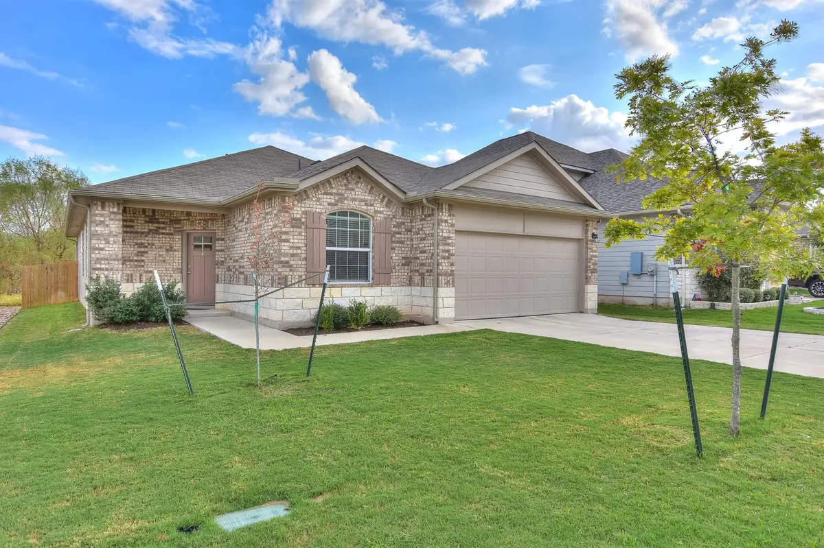 6201 Kildare Dr, Georgetown, TX 78626 - Image #1