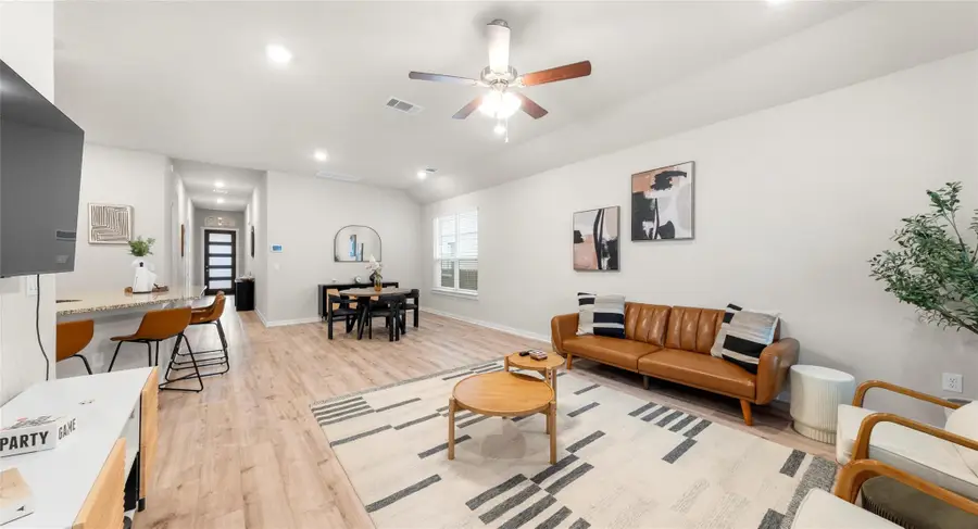 2416 Bear Cub Bnd, Leander, TX 78641 - Image #2