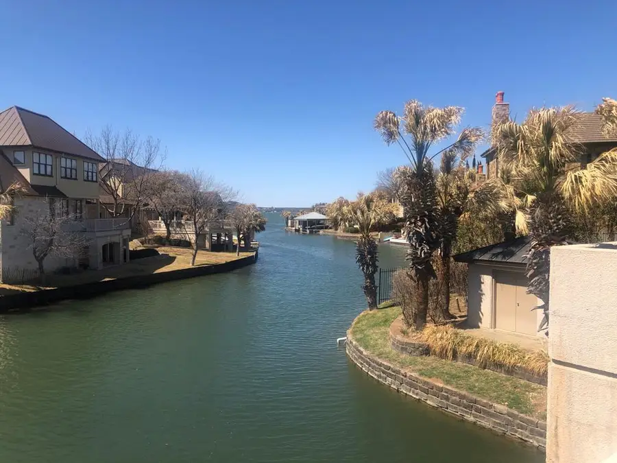 205 Dominion Dr, Horseshoe Bay, TX 78657 - Image #2