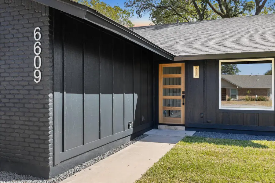 6609 Boleynwood Dr, Austin, TX 78745 - Image #3