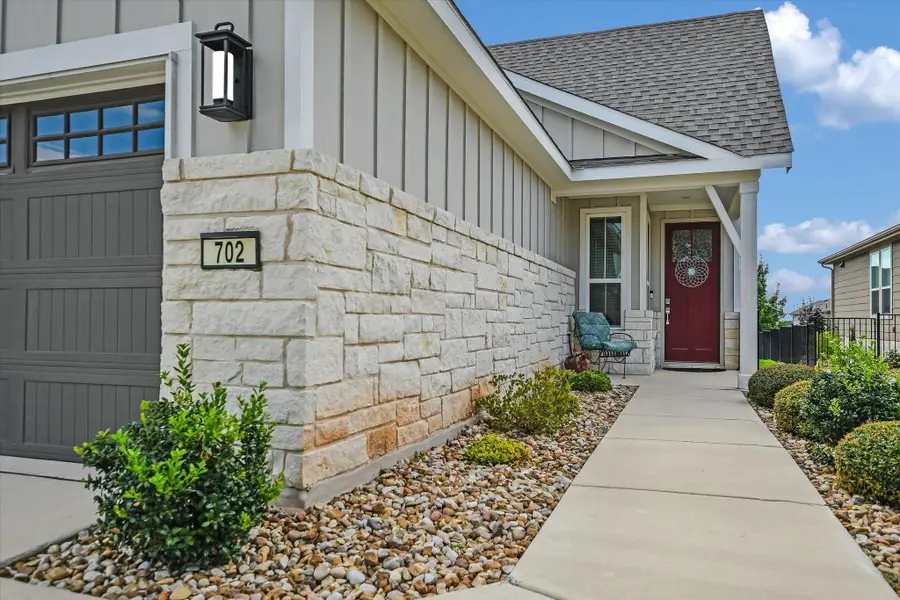 702 Kitty Hawk Rd, Georgetown, TX 78633 - Image #3