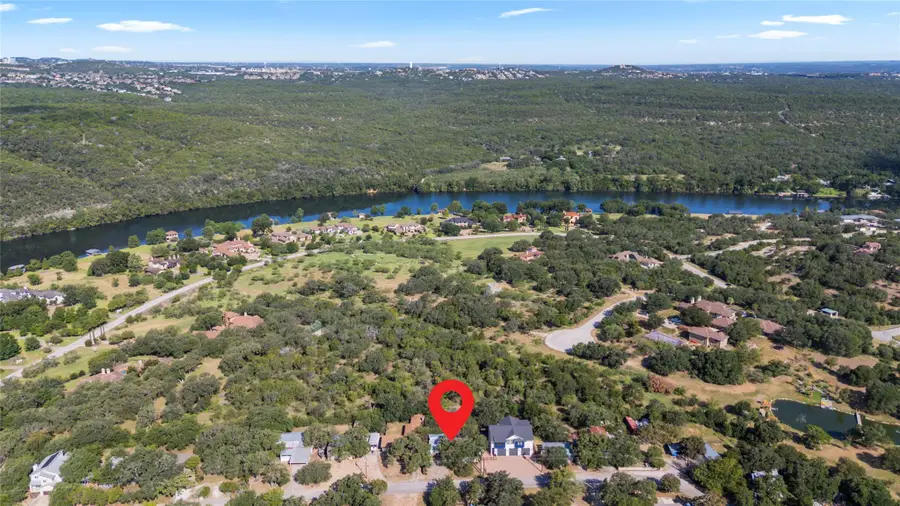 1208 W Lakeland Dr, Austin, TX 78732 - Image #2