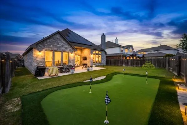 19901 Isle Of Glass St, Pflugerville, TX 78660