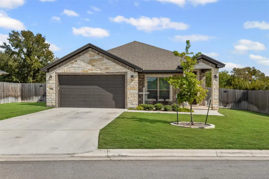 707 Eagle Pass Dr, Salado, TX 76571 - #2