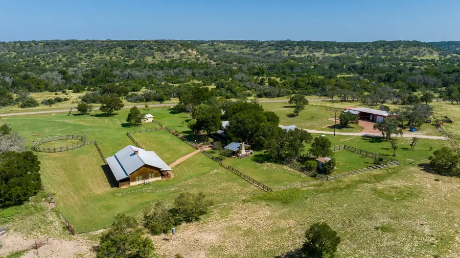 9352 N Ranch Road 783, Harper, TX 78631 - Image #2