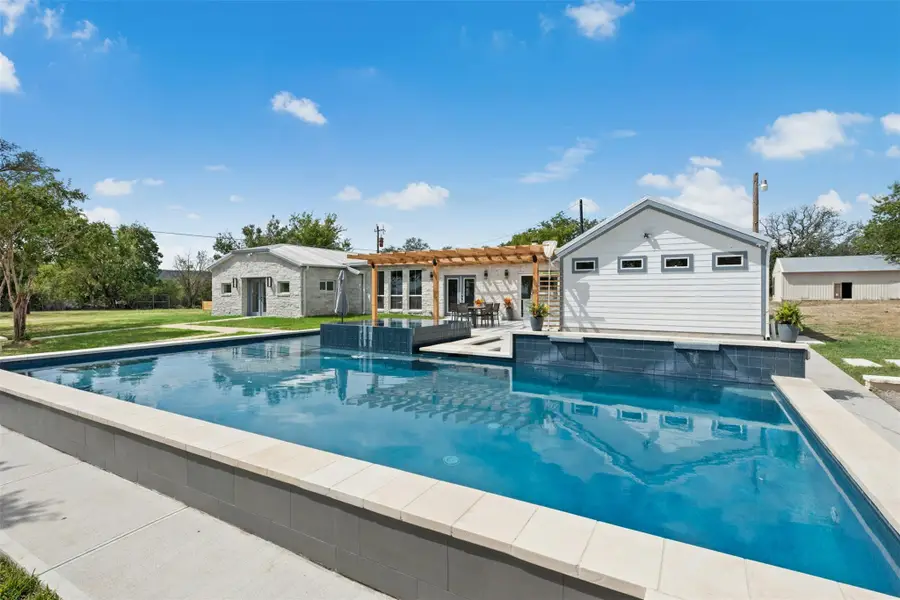 14300 Summit View Dr, Leander, TX 78641 - Image #2