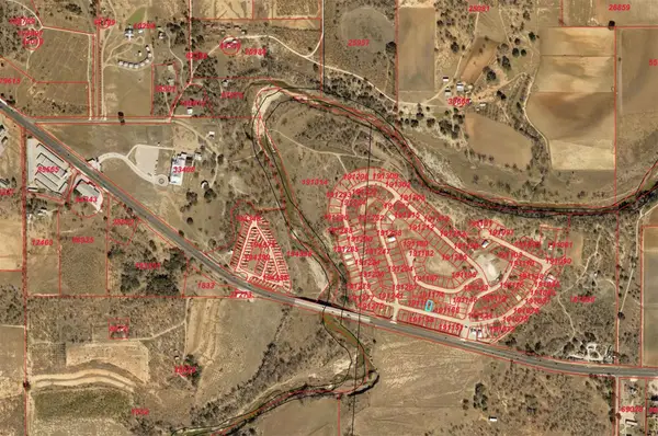 97 Arch Ray Loop, Fredericksburg, TX 78624