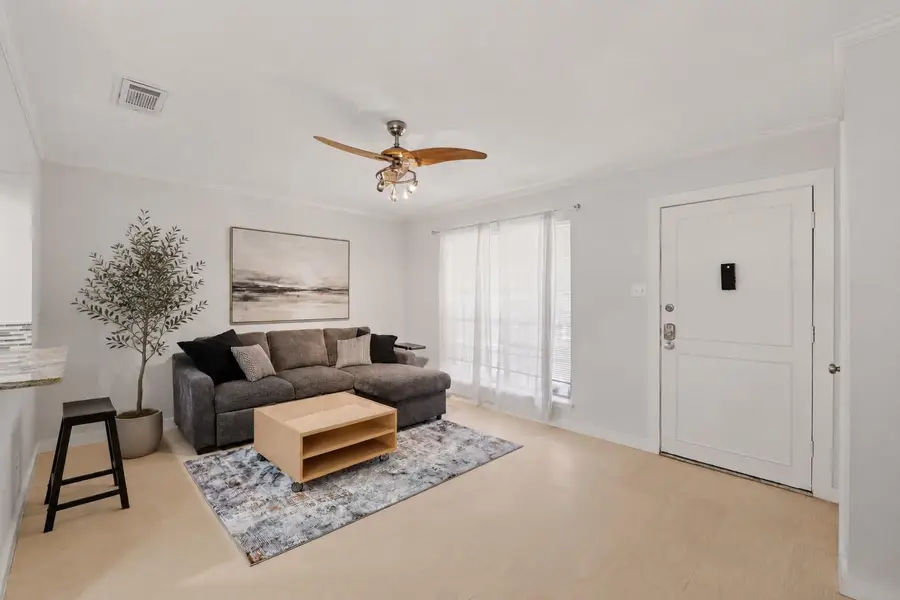 7920 Rockwood Ln #216, Austin, TX 78757 - #2