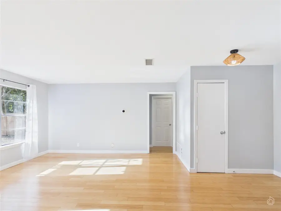 4907 Manchester Cir, Austin, TX 78745 - #2
