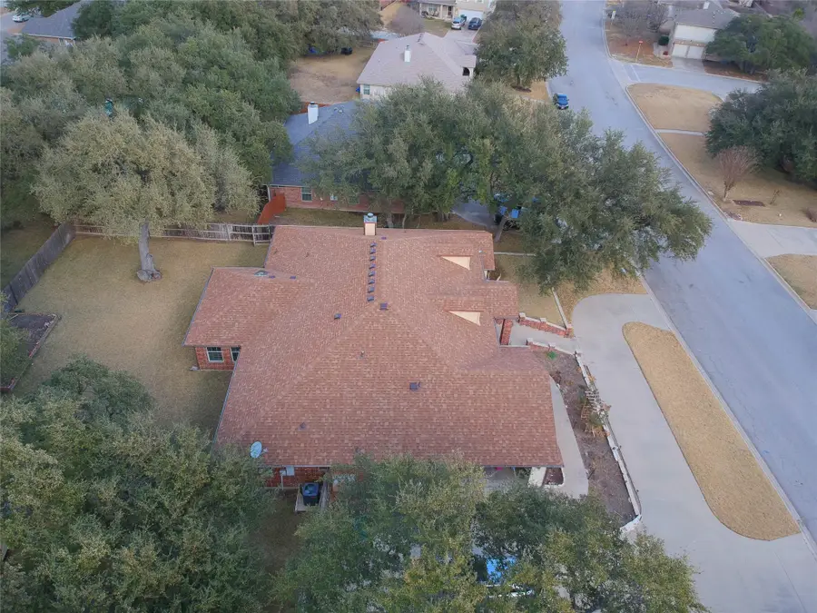 405 Prospector Trl, Harker Heights, TX 76548 - #2