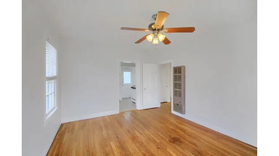 3211 Tom Green St, Austin, TX 78705 - #3