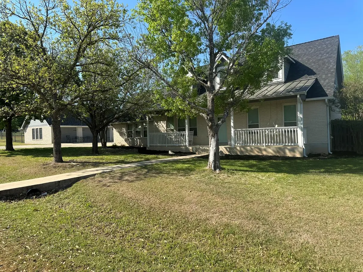 205 Morningside Cir, Hutto, TX 78634 - #1
