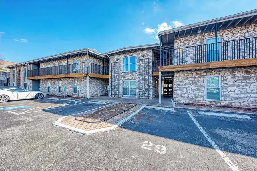 2401 Manor St Rd #118, Austin, TX 78722 - #2