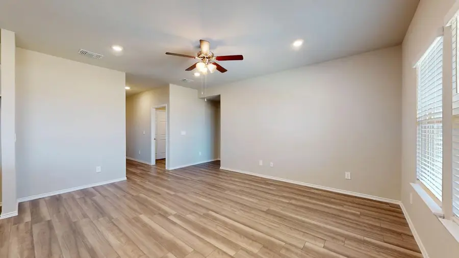 2809 Creekside Hills Blvd, Copperas Cove, TX 76522 - #3