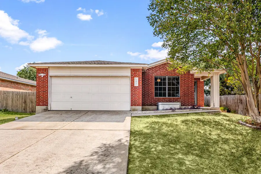 391 Jim Miller Dr, Kyle, TX 78640 - Image #2