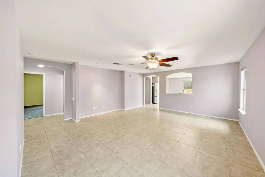 391 Jim Miller Dr, Kyle, TX 78640 - Image #3