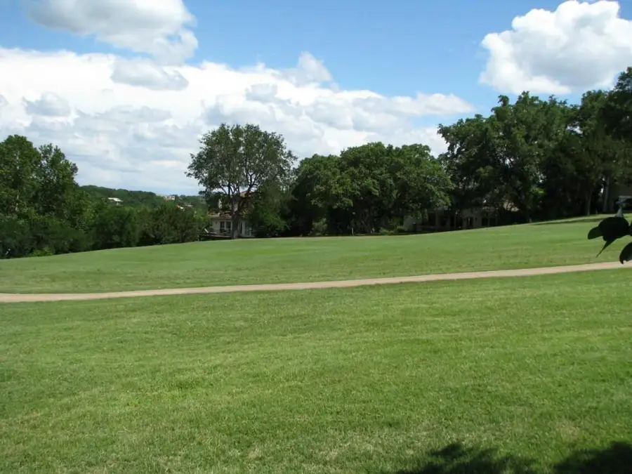 114 Blue Lake Cv, Lakeway, TX 78734 - Image #3