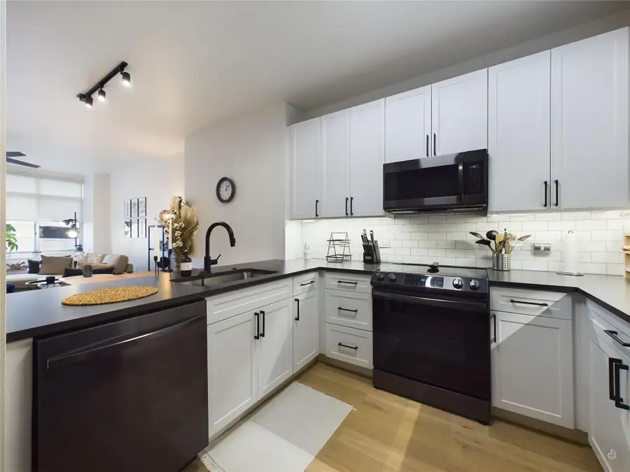54 Rainey St #415, Austin, TX 78701 - #2
