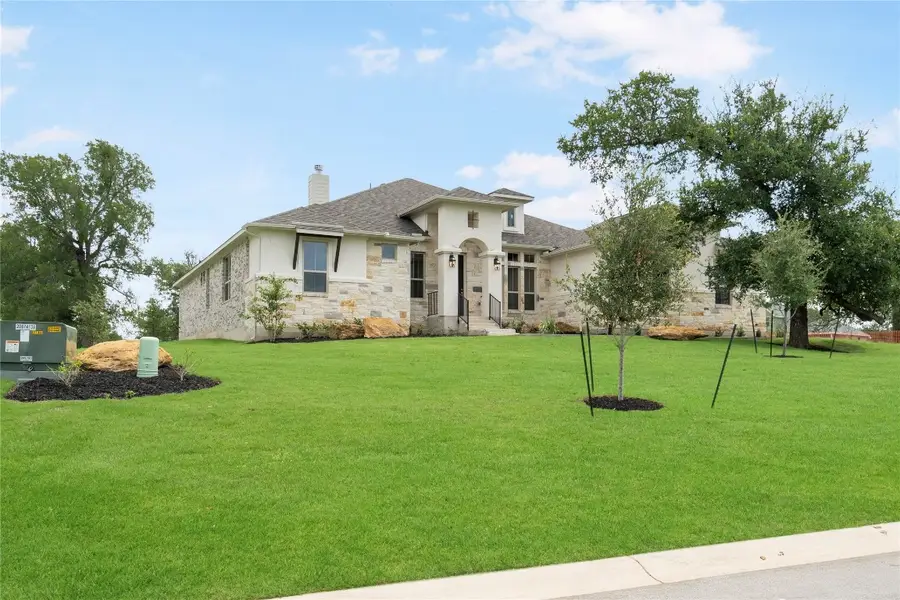 110 Merlin Ct, Cedar Creek, TX 78612 - Image #2
