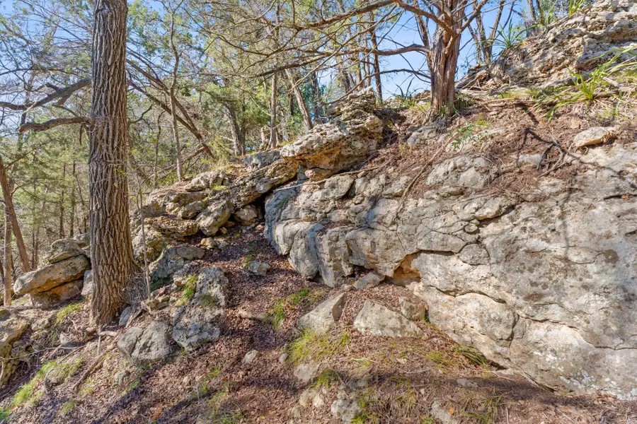 24200 Spur Trl, Spicewood, TX 78669 - Image #3