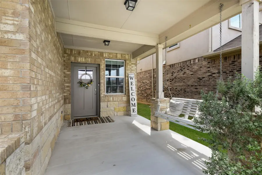 217 Frederick Dr, Georgetown, TX 78626 - Image #2