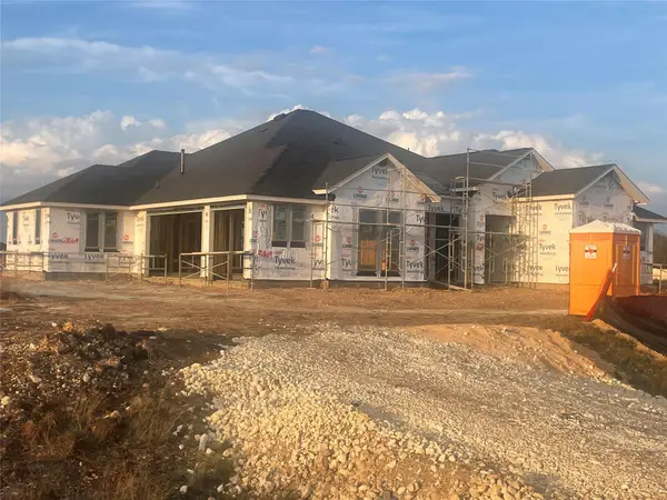 2869 Honeywood Dr, Leander, TX 78641