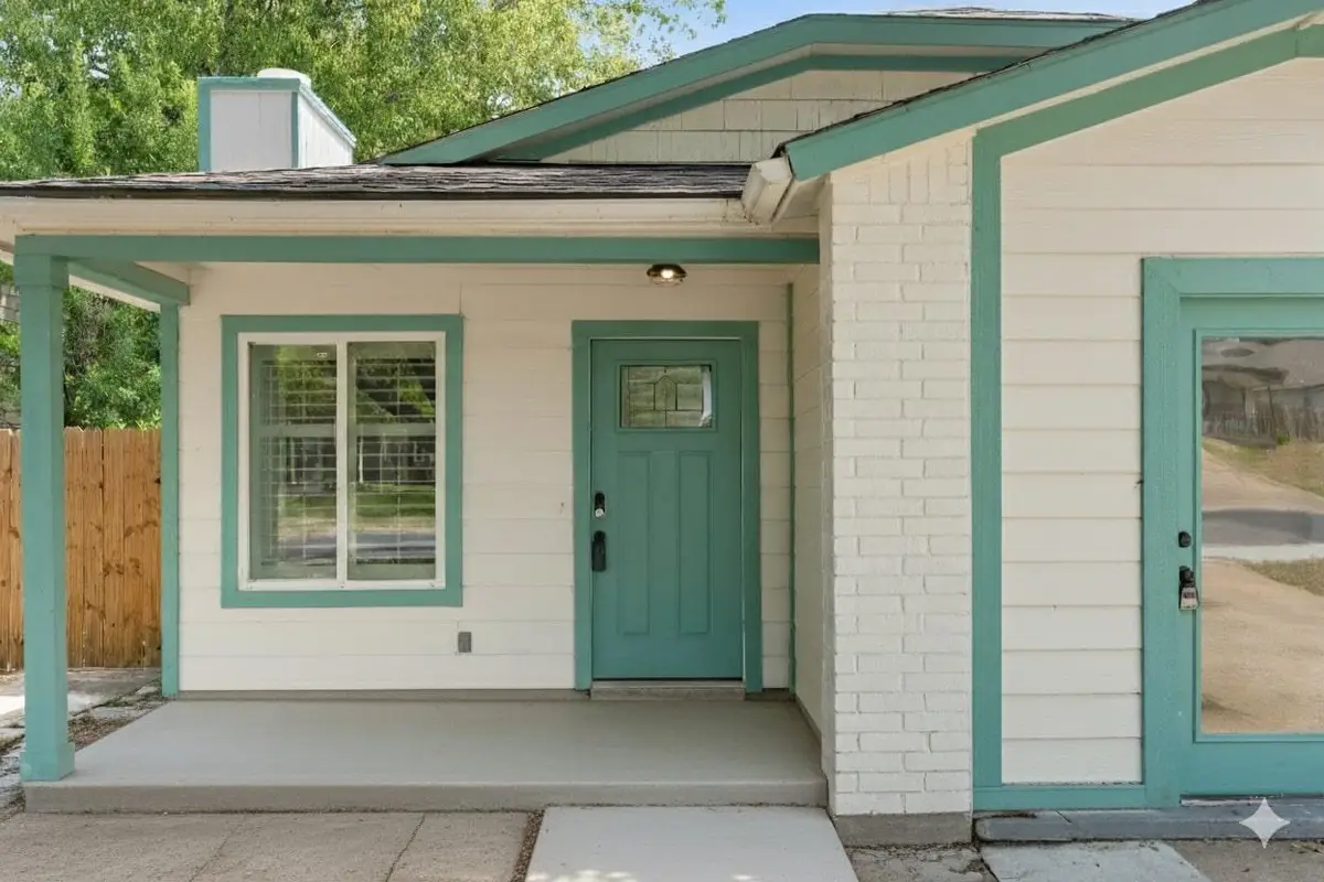 6807 Trendal Ln, Austin, TX 78744 - Image #1