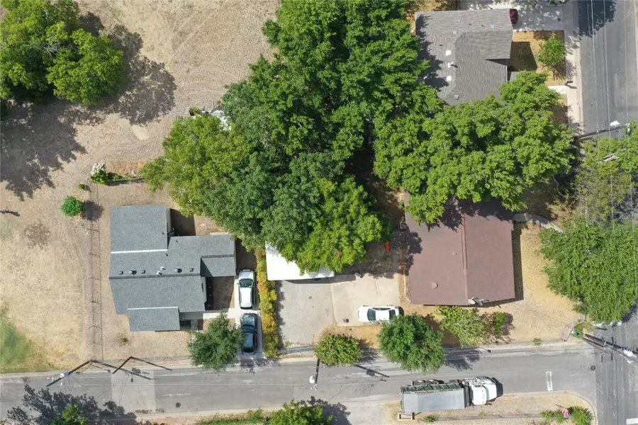 910 E 20th St, Georgetown, TX 78626 - Image #2