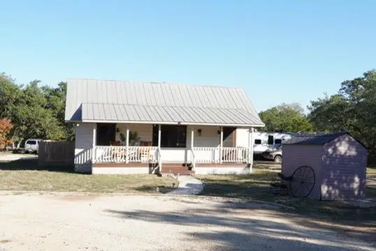 145 Lea Ln, Wimberley, TX 78676 - Image #1