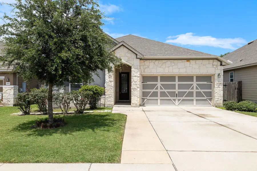 14004 Lyndon B Johnson St, Manor, TX 78653 - #2