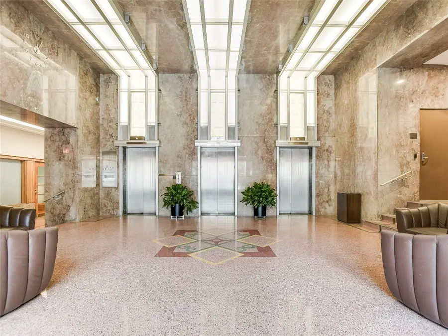 710 Colorado St #2D, Austin, TX 78701 - Image #3