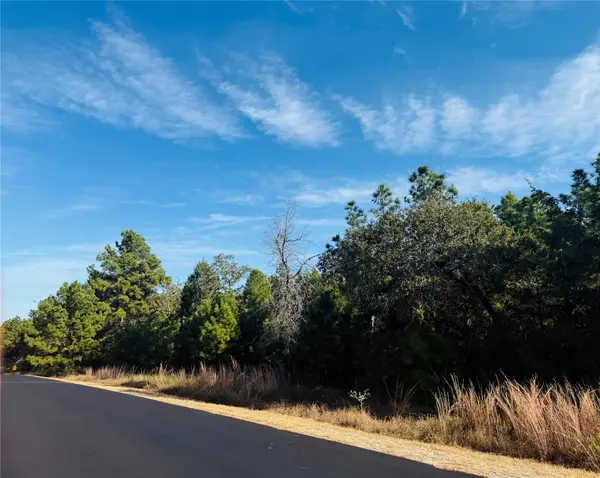 147 Arbors Cir, Elgin, TX 78621