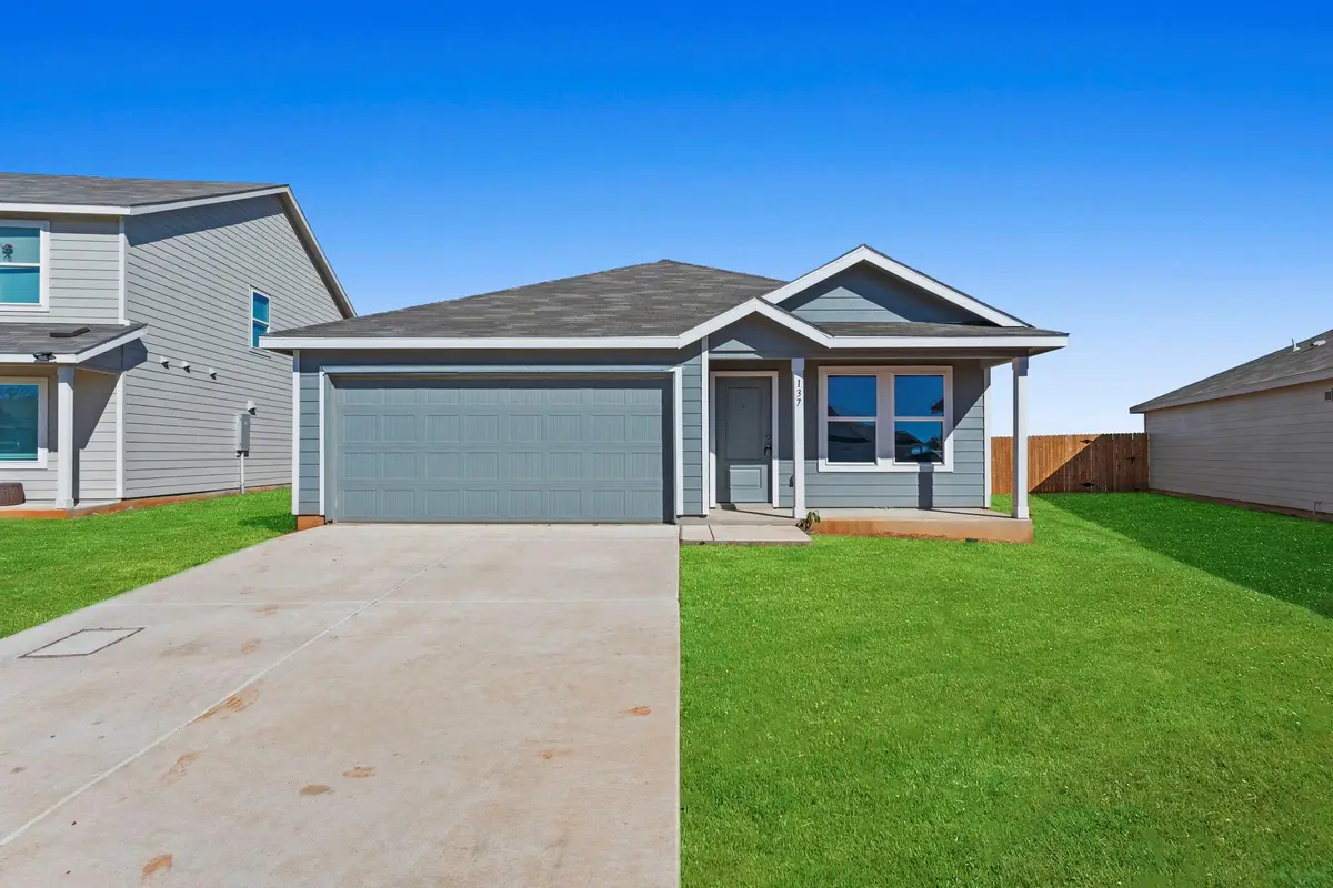 137 Alameda Dr, Fredericksburg, TX 78624 - #1