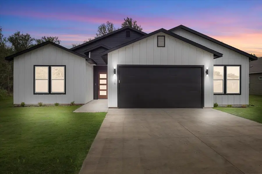 136 E Pauwela Ln, Bastrop, TX 78602 - Image #2