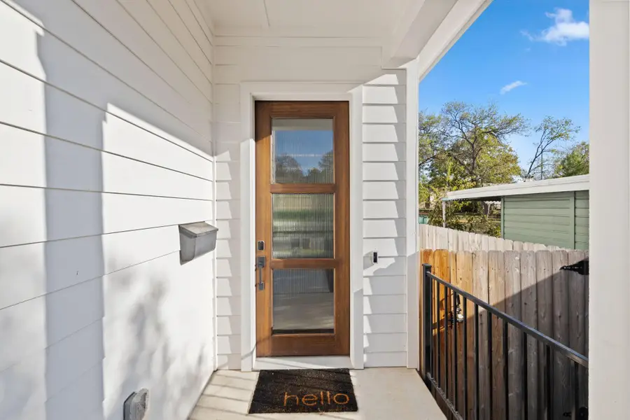 2005 Winsted Ln #B, Austin, TX 78703 - Image #2